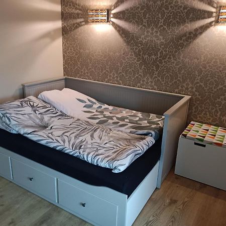 Apartament Centrum 64M2 Klimatyzacja Kedzierzyn-Kozle Luaran gambar