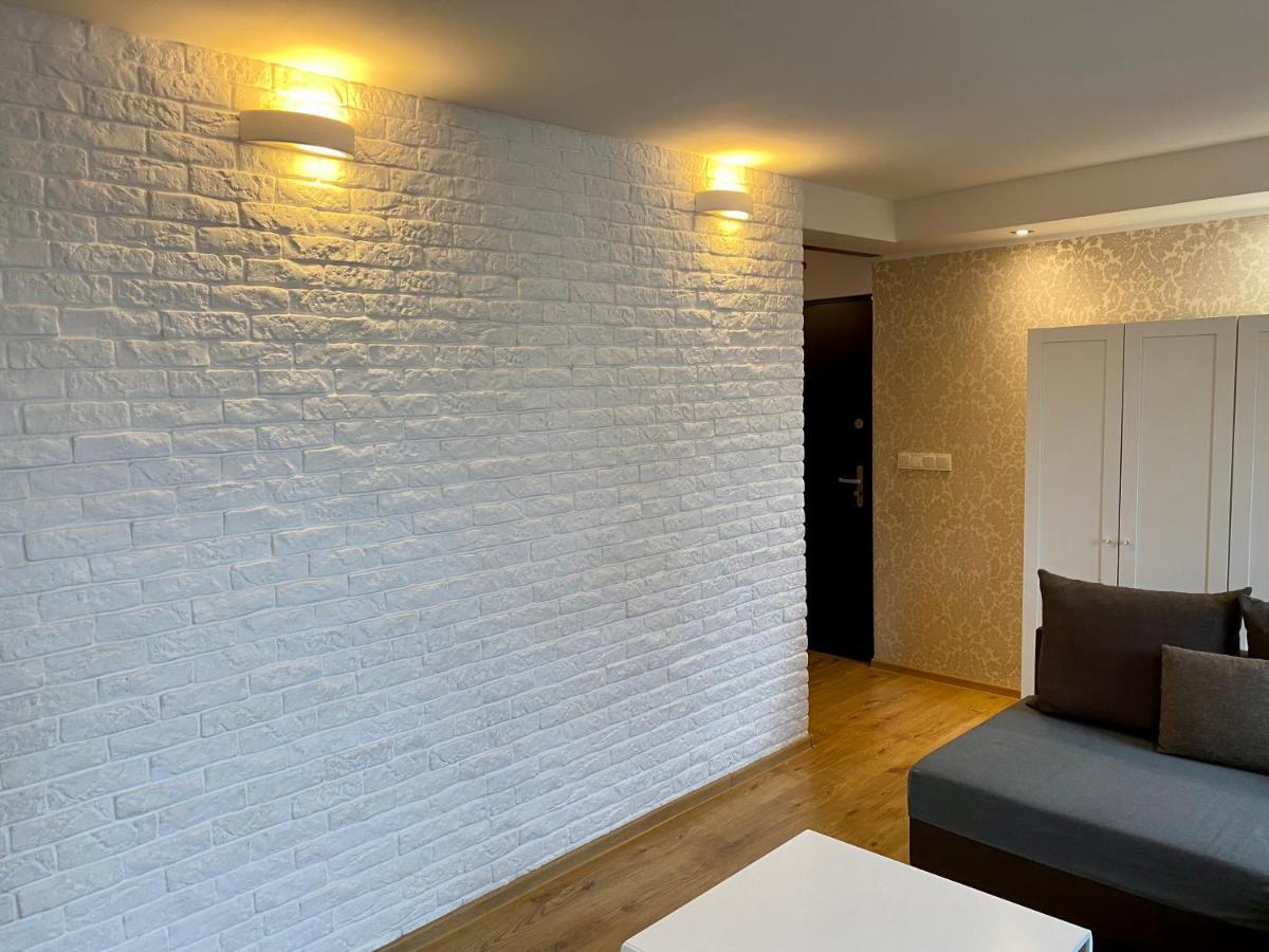 Apartament Centrum 64M2 Klimatyzacja Kedzierzyn-Kozle Luaran gambar