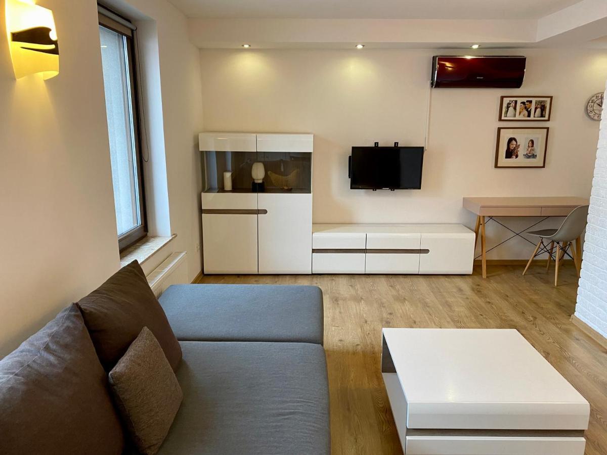 Apartament Centrum 64M2 Klimatyzacja Kedzierzyn-Kozle Luaran gambar