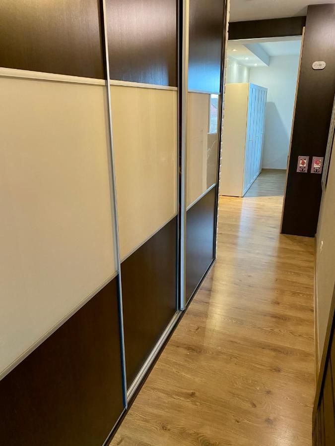 Apartament Centrum 64M2 Klimatyzacja Kedzierzyn-Kozle Luaran gambar