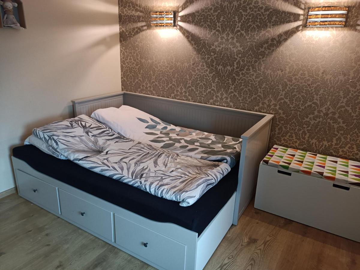 Apartament Centrum 64M2 Klimatyzacja Kedzierzyn-Kozle Luaran gambar